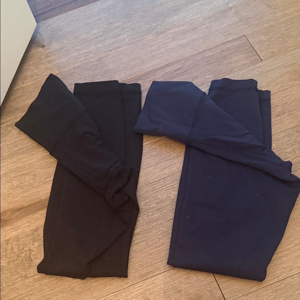 Lululemon high waisted Wunder Under bundle- black and navy